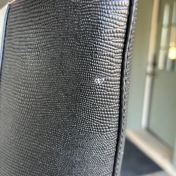 BCBGMaxAzria Red, Cream, and Black/DeepNave Calfskin Tote AMAZING CONDITION! - Picture 11 of 12